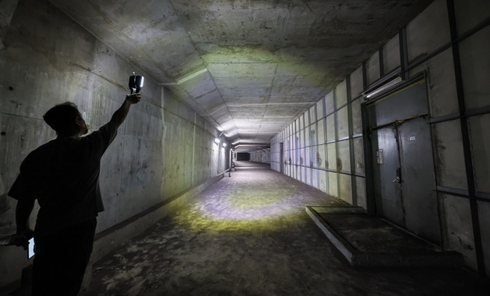 A　hidden　path　below　the　City　Hall　subway　station　unveiled　to　the　press　on　Sept.　5,　2023　(Courtesy　of　News1)