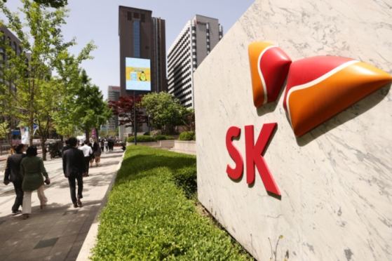 SK　Group　headquarters　in　Seoul　(Courtesy　of　Yonhap　News)