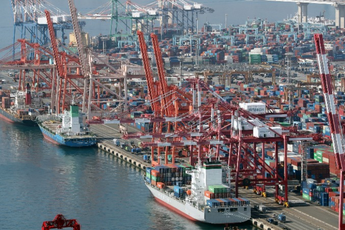 Busan　port　(Courtesy　of　Yonhap)