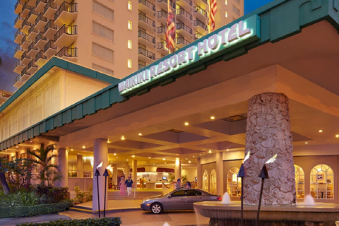 Waikiki　Resort　Hotel　(Captured　from　website　of　Hanjin　KAL)