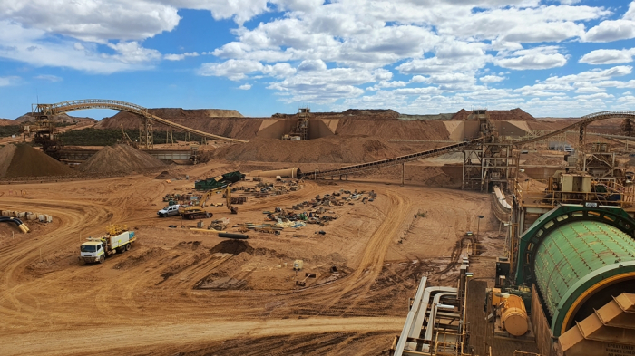 A　nickel　mine　in　Australia.　Nickel　is　a　key　raw　material　for　batteries.