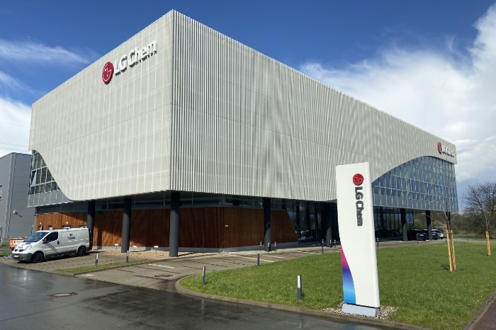 LG Chem opens European CS Center in Germany