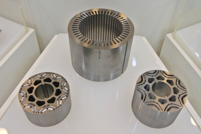 POSCO　Mobility　Solutions'　EV　traction　motor　cores