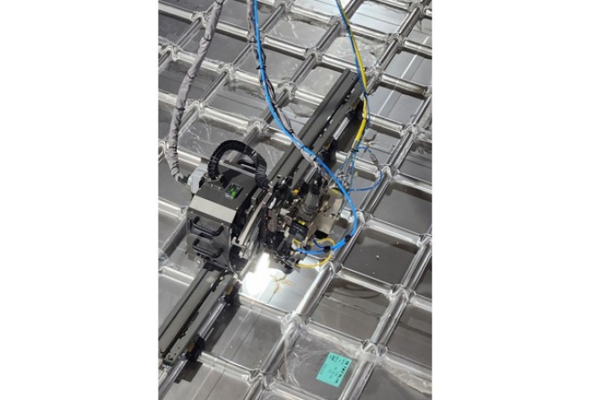 Samsung Heavy develops laser high-speed welding robot for LNG vessels