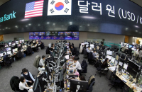 Korean financial markets tumble as Fed signals higher rates