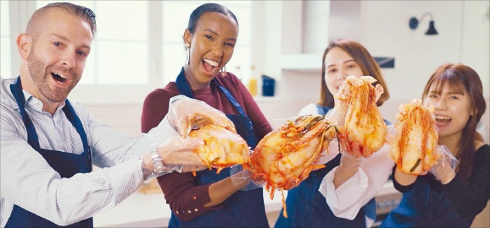 A still image from the Kimchi Universe documentary series on the Korean Cultural Center's YouTube channel