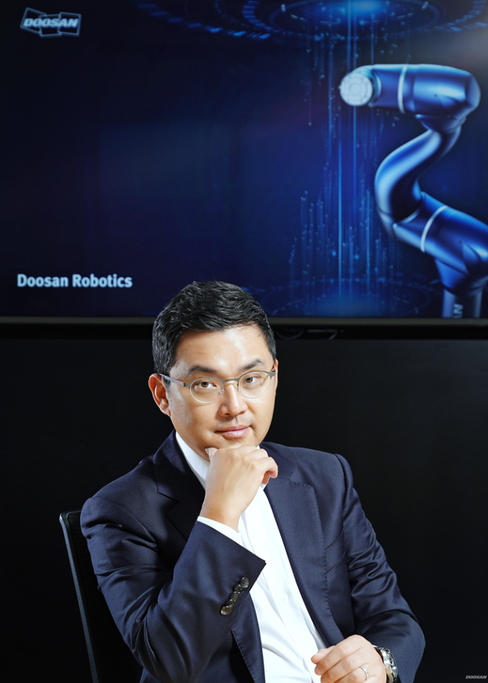 Doosan　Robotics　CEO　Ryu　Junghoon,　known　in　the　West　as　William　Ryu