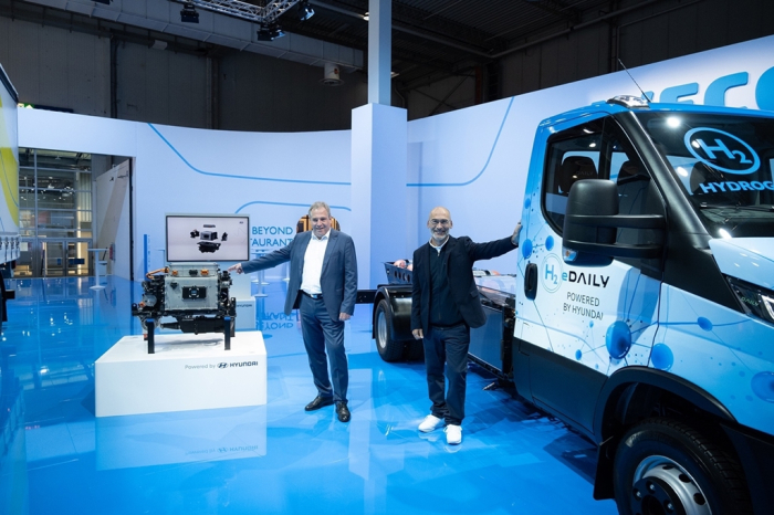 The　eDaily　hydrogen　fuel　cell　van