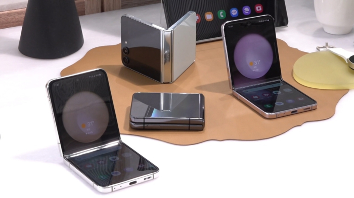 Samsung's Galaxy Z Flip5 unveiled at Galaxy Unpacked 2023 in Seoul