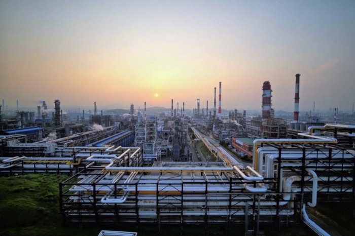 SK　Energy’s　refining　complex　in　Ulsan,　South　Korea