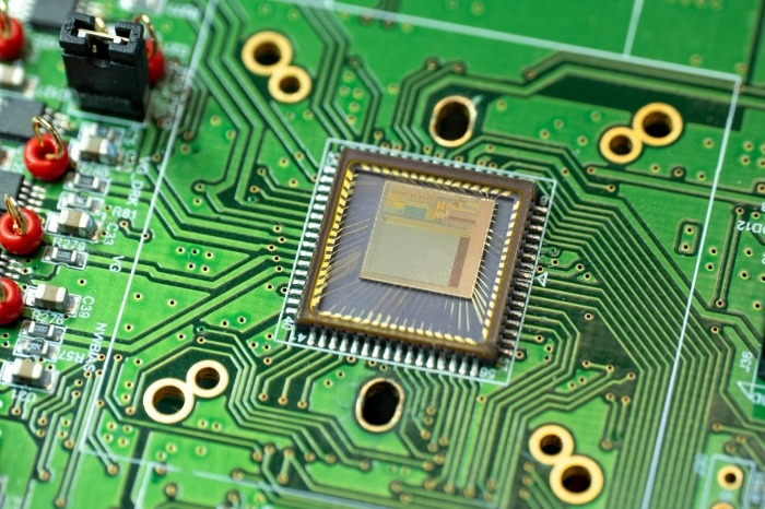 SeeDevice develops quantum photodetector technology with a wider spectral range response, spanning from 200-1,650nm (Courtesy of SeeDevice)