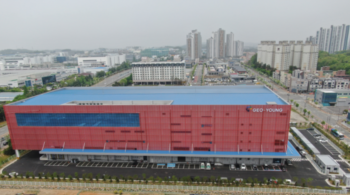 Geo-Young's　cold　chain　warehouse　in　Cheonan,　South　Chungnam　Province　(Courtesy　of　Geo-Young)