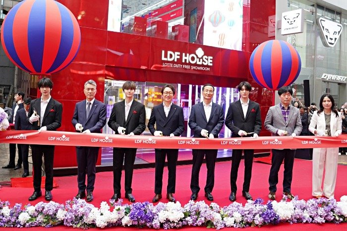 Lotte　Duty　Free　focuses　energy　on　stores　in　Seoul