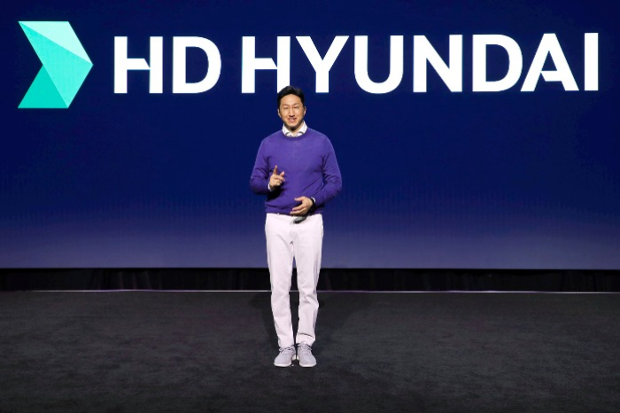 HD Hyundai President and CEO Chung Ki-sun speaks on 'Ocean Transformation' a day before CES 2023 on Jan. 4, 2023 in Las Vegas (Courtesy of Yonhap)