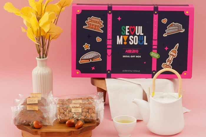 CU to sell souvenir snack set for foreign tourists