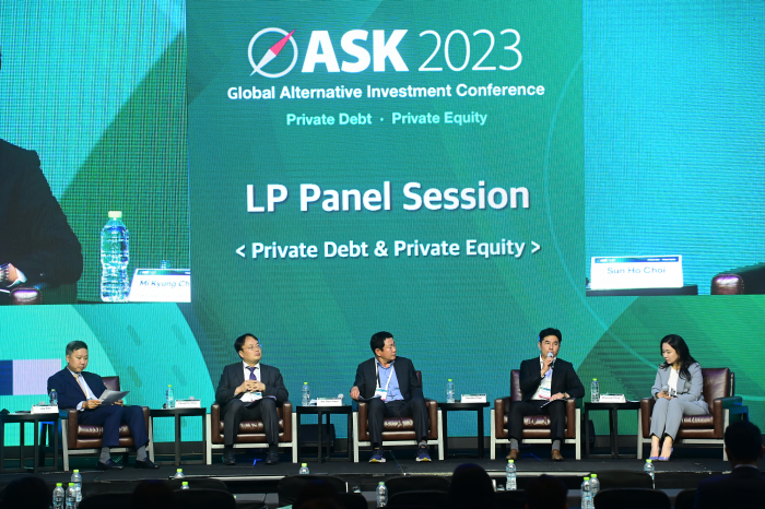 Limited　partners'　panel　session　on　private　debt　and　equity　at　ASK　2023　on　Oct.　26