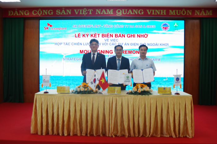SK Oceanplant signs a memorandum of understanding with Vietnam's BaSon & SREC consortium for an offshore wind power project on Oct. 27, 2023