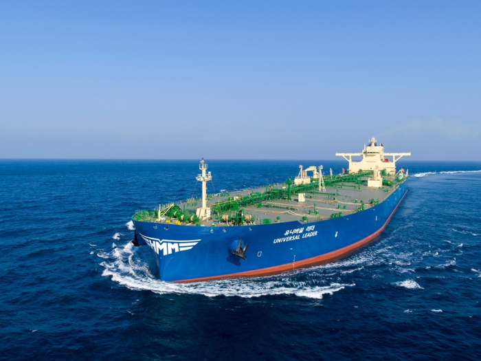 An HMM very large crude carrier (Courtesy of HMM)