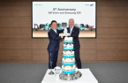 Samsung SDI, Volvo Trucks celebrate 5th year of cooperation 