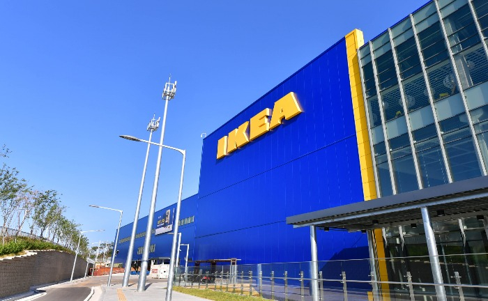 An　IKEA　outlet　in　Goyang,　northwest　of　Seoul