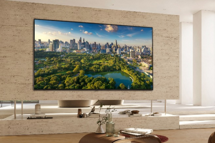 LG　Electronics　QNED　TV　(Courtesy　of　LG　Electronics)