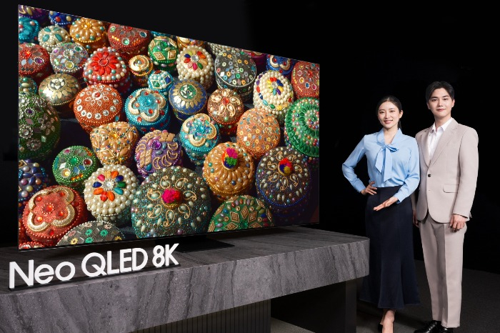 Samsung　Electronics　Neo　QLED　8K　(Courtesy　of　Samsung　Electronics)