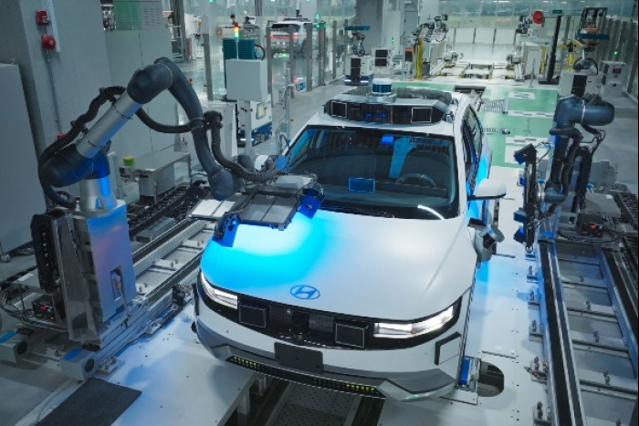 Hyundai　delays　IONIQ　5　robotaxi　service　in　US