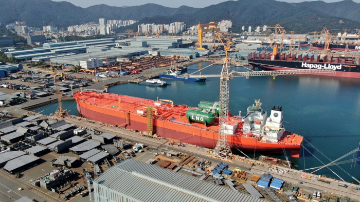 Hanwha　Ocean's　duel-fuel　VLCC