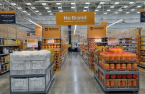 E-Mart opens 3rd store in Vietnam, spurs K-food marketing