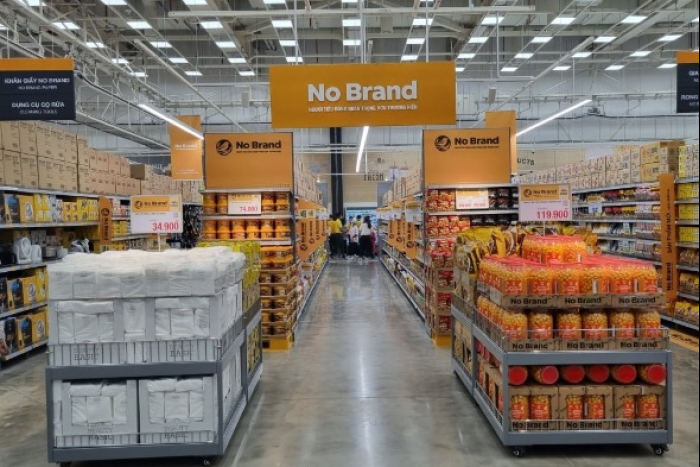E-Mart's　private　label　No　Brand　section　at　its　third　store　in　Vietnam　(Courtesy　of　E-Mart)  