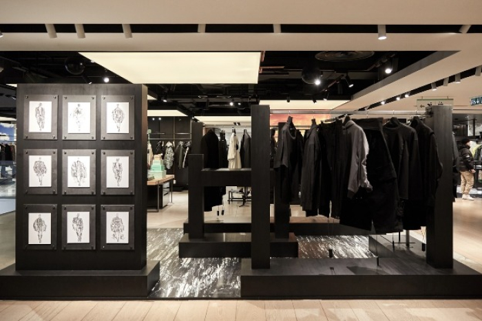 Songzio　opens　pop-up　store　in　Printemps　dept.　store