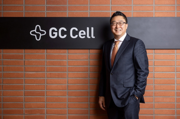 GC　Cell　President　and　CEO　James　Park　(Courtesy　of　GC　Cell)
