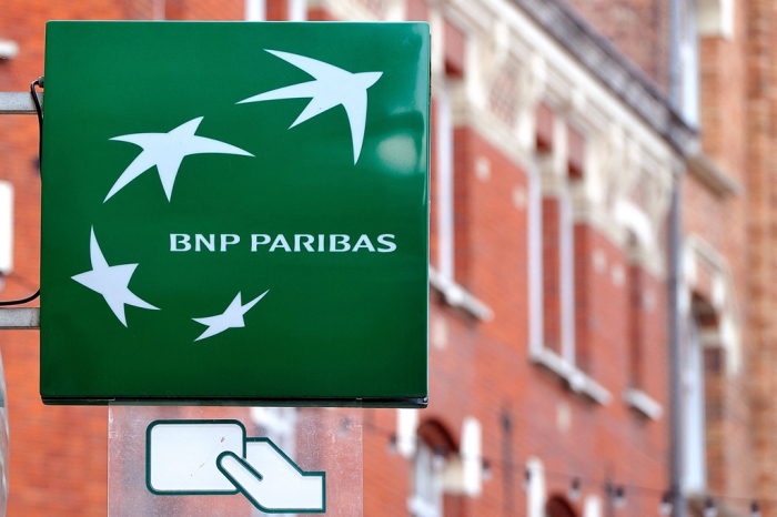 This　photograph　taken　on　June　24,　2014　in　Lille,　northern　France　shows　the　logo　of　the　French　bank　BNP　Paribas　(Courtesy　of　AFP,　Yonhap)