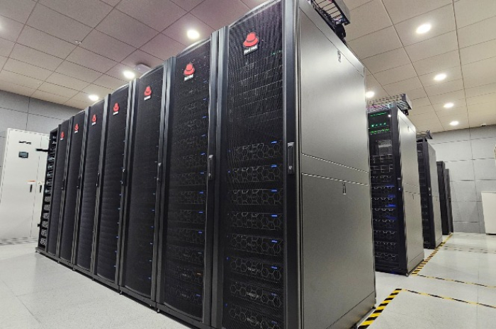 Samsung Memory Research Center, in which Red Hat and Samsung Electronics test Samsung's CXL memory in Red Hat's OS (Courtesy of Samsung Electronics)