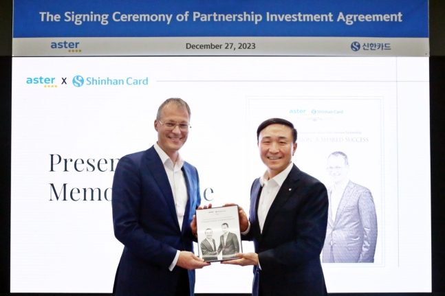 Shinhan　Card　Kazakhstan　arm　attracts　　mn　investment　