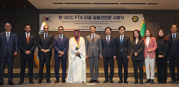 The　GCC,　a　group　of　six　Arab　nations,　and　South　Korea　agree　on　a　free　trade　deal