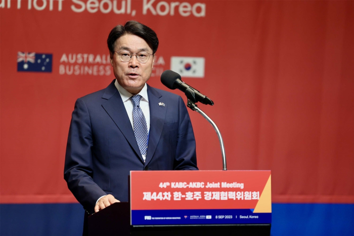 POSCO　Chairman　Choi 