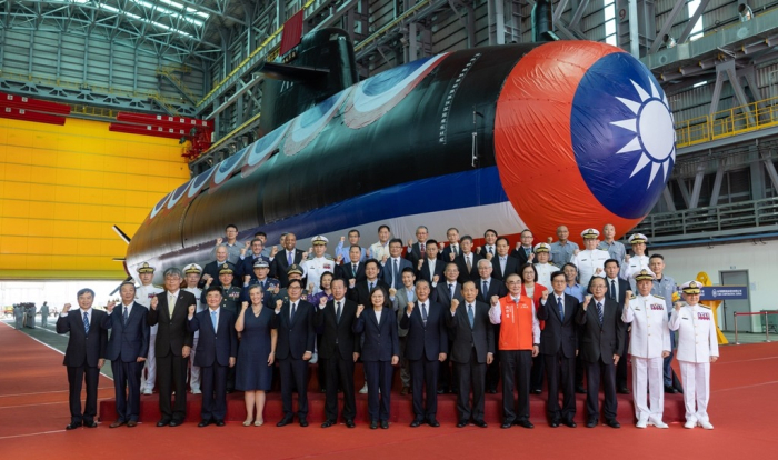Taiwan　unveils　its　homegrown　submarine　in　Kaohsiung　on　Sept.　28,　2023　(Courtesy　of　Taiwan’s　Office　of　the　President)