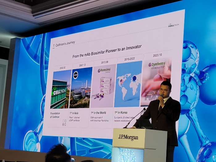 Seo　Jin-seok,　chief　executive　of　Celltrion　Inc.,　gives　a　presentation　at　the　J.P.　Morgan　Health　Care　Conference　in　San　Francisco　on　Jan.　10　(Courtesy　of　Celltrion)