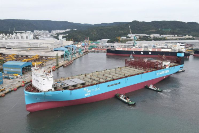 World's　first　methanol-fueled　mega　container　ship　'Ane　Maersk'　constructed　by　HD　Hyundai　Heavy　Industries