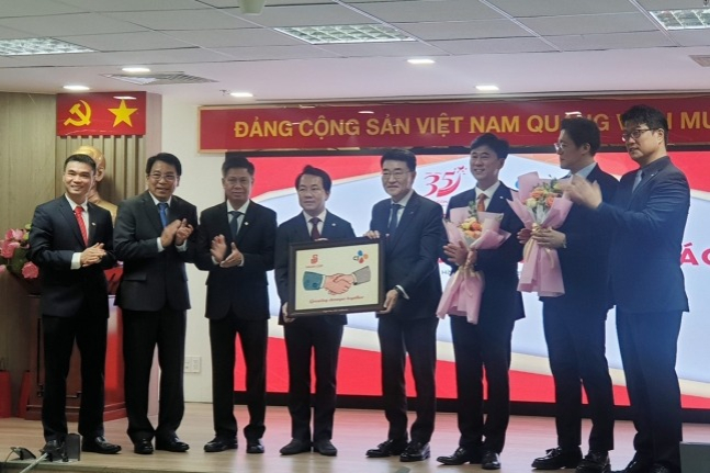 CJ　Logistics,　Saigon　Co.op　form　partnership　in　Vietnam　