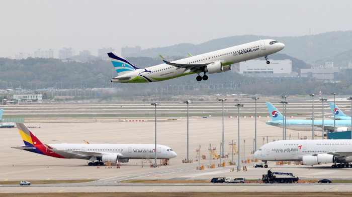 S.Korea,　Indonesia　agree　to　free　up　flight　routes