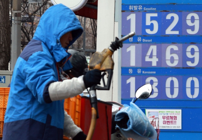 A　gas　station　in　Seoul　(File　photo,　courtesy　of　Yonhap)