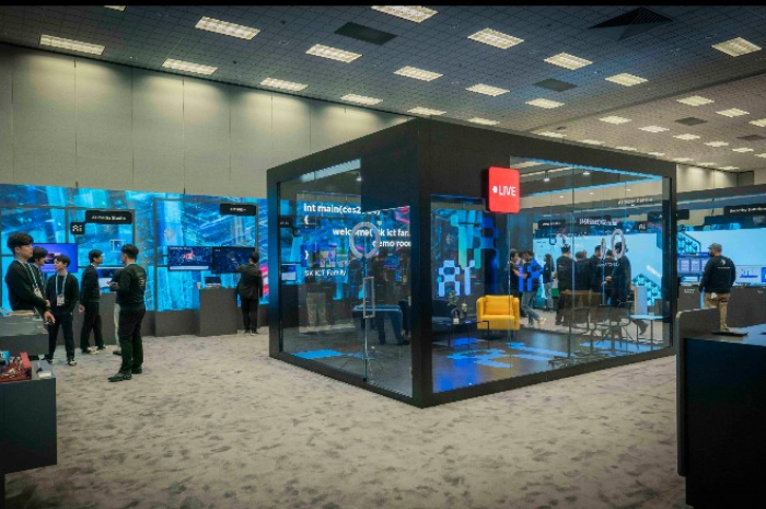 SK　Telecom　booth　showcases　a　variety　of　AI　technologies　at　CES　2024　(Courtesy　of　News1　Korea)