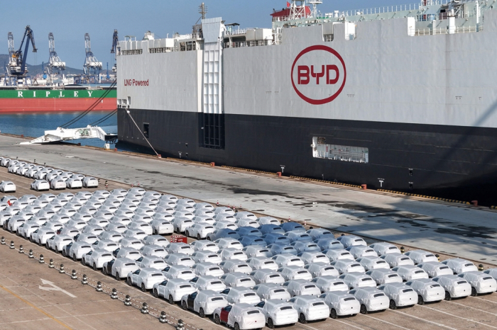 BYD　electric　cars　for　export　await　vessel　loading　in　China　on　Jan.　10,　2024　(Courtesy　of　AFP,　Yonhap)