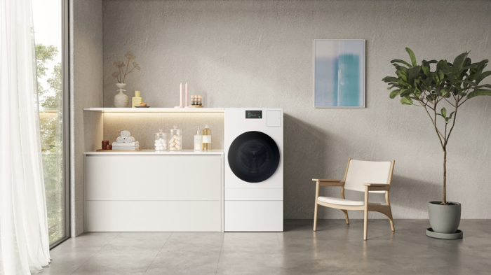 The Bespoke AI Washer & Dryer Combo (Courtesy of Samsung)