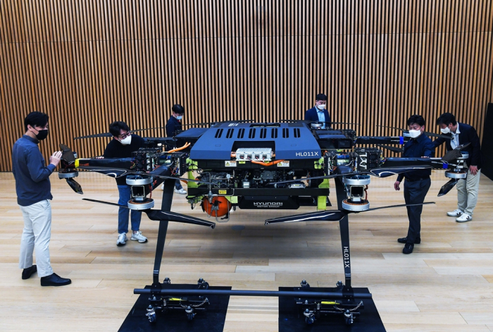 Hyundai　Motor's　Project　N,　a　hydrogen　fuel　cell　and　battery-based　multi-copter　drone,　is　part　of　its　advanced　air　mobility　(AAM)　vision