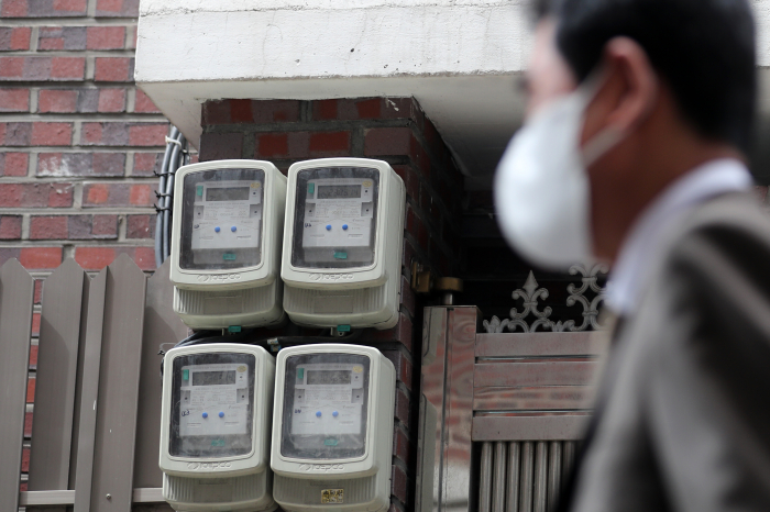 KEPCO narrows losses with 2nd straight quarterly profit