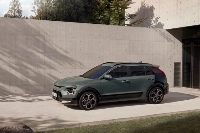 The　2024　Niro　Hybrid