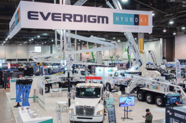 Hyundai　Everdigm　enters　NA　construction　machinery　market